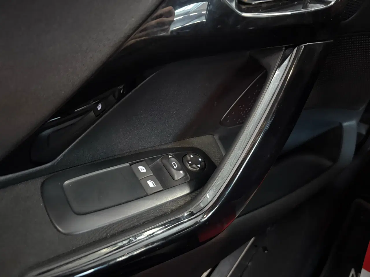 Billede 17 - Peugeot 208 1,6 BlueHDi Chili Plus 100HK 5d