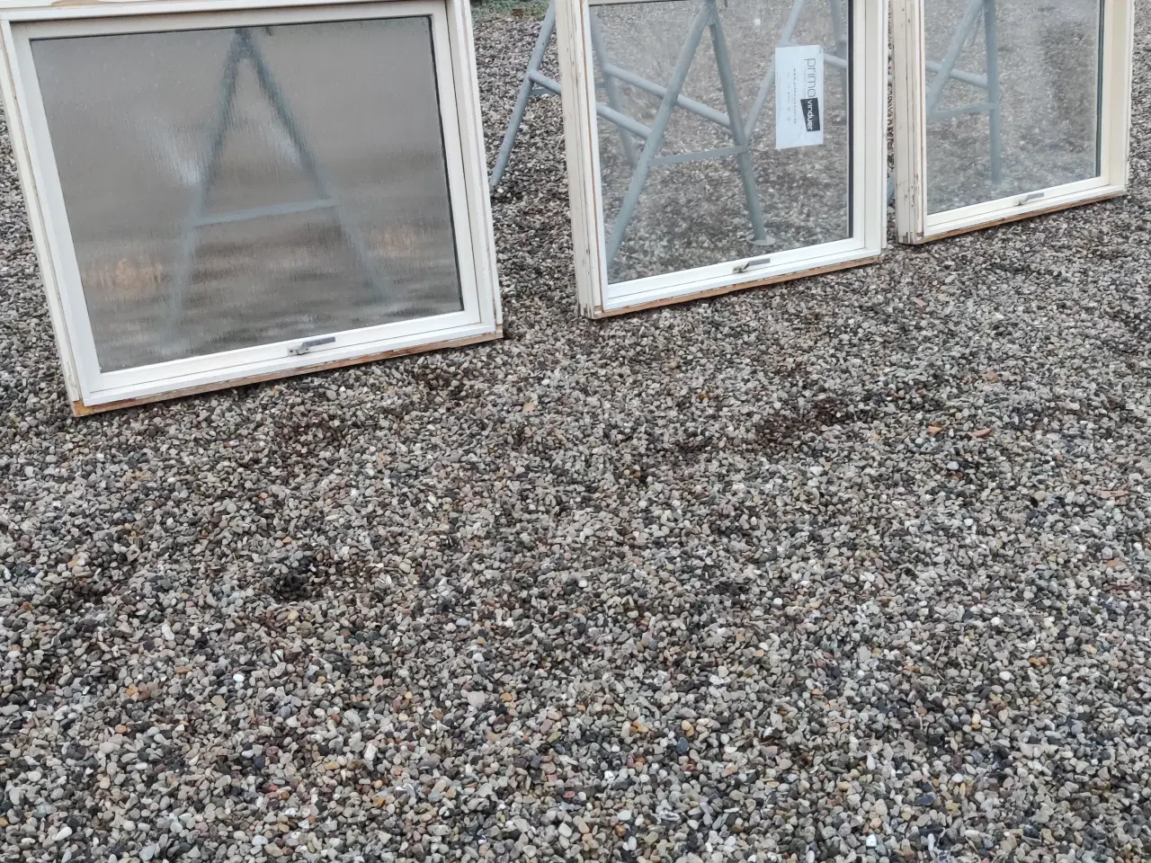 Billede 1 - 3 stk. trævinduer