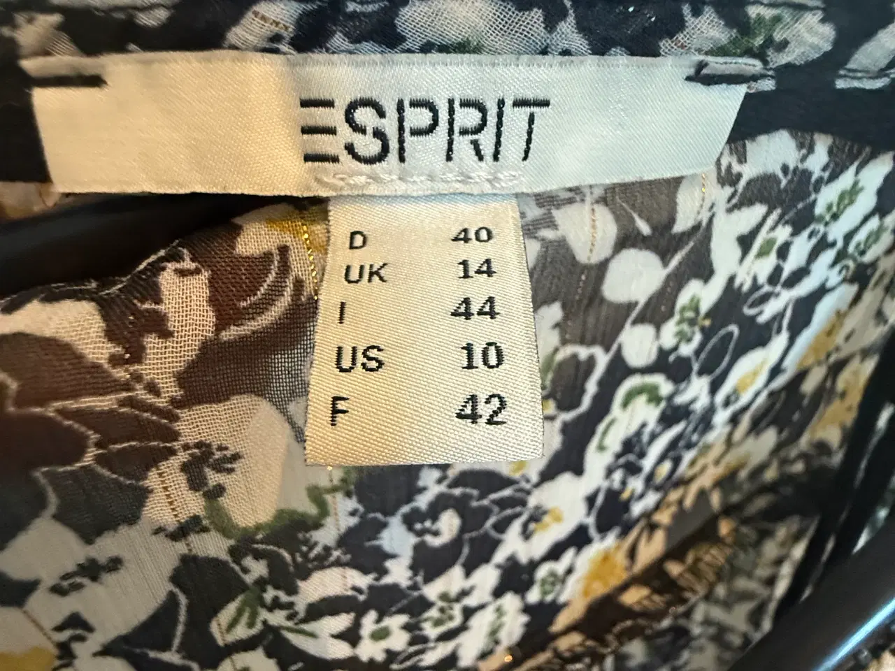 Billede 3 - Kjole fra Esprit og Msch