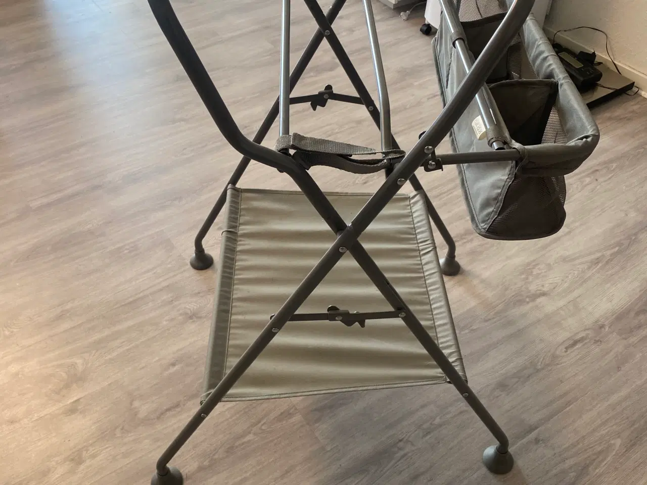 Billede 4 - Klap sam puslebord