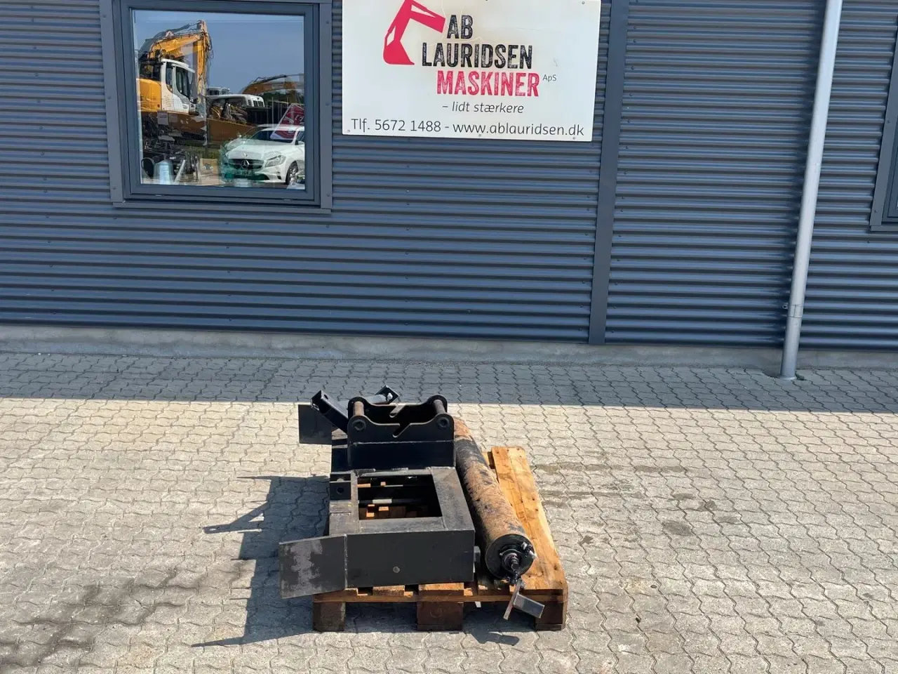 Billede 1 - - - - 120cm afretter med rulle s40