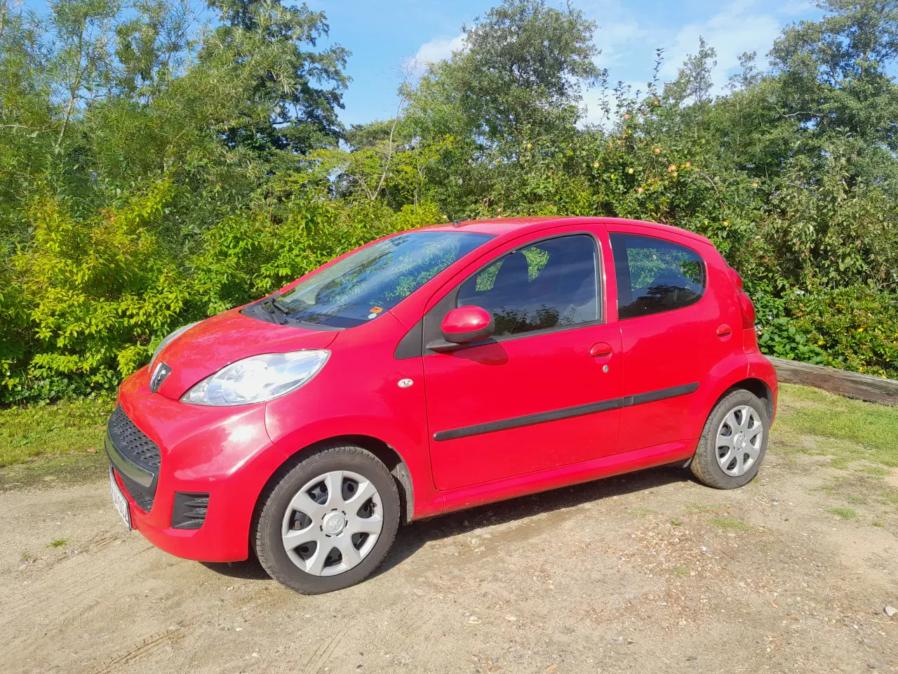 Billede 1 - Peugeot 107, årg 11 nysynet,