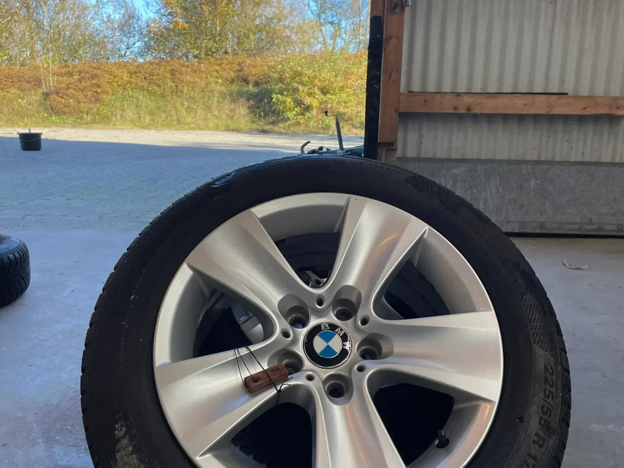 Billede 2 - 17" original BMW Serie 5 alufælge +vinterdæk Conti