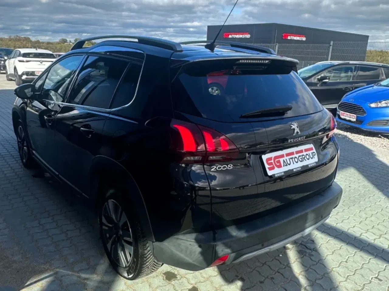 Billede 6 - Peugeot 2008 1,2 e-THP 110 Allure Sky
