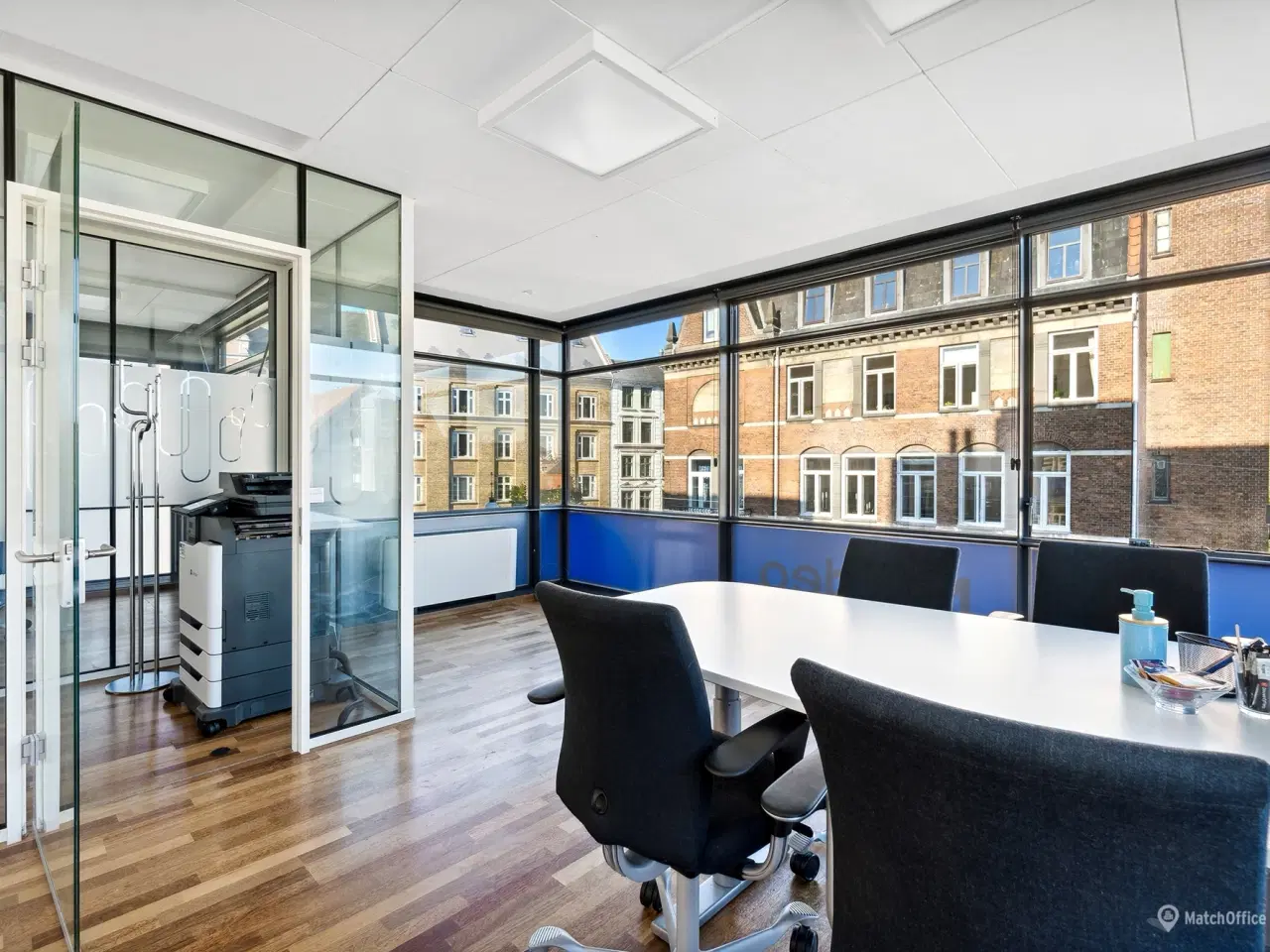 Billede 2 - Effektivt indrettet og gennemlyst kontorlejemål på Nørrebro