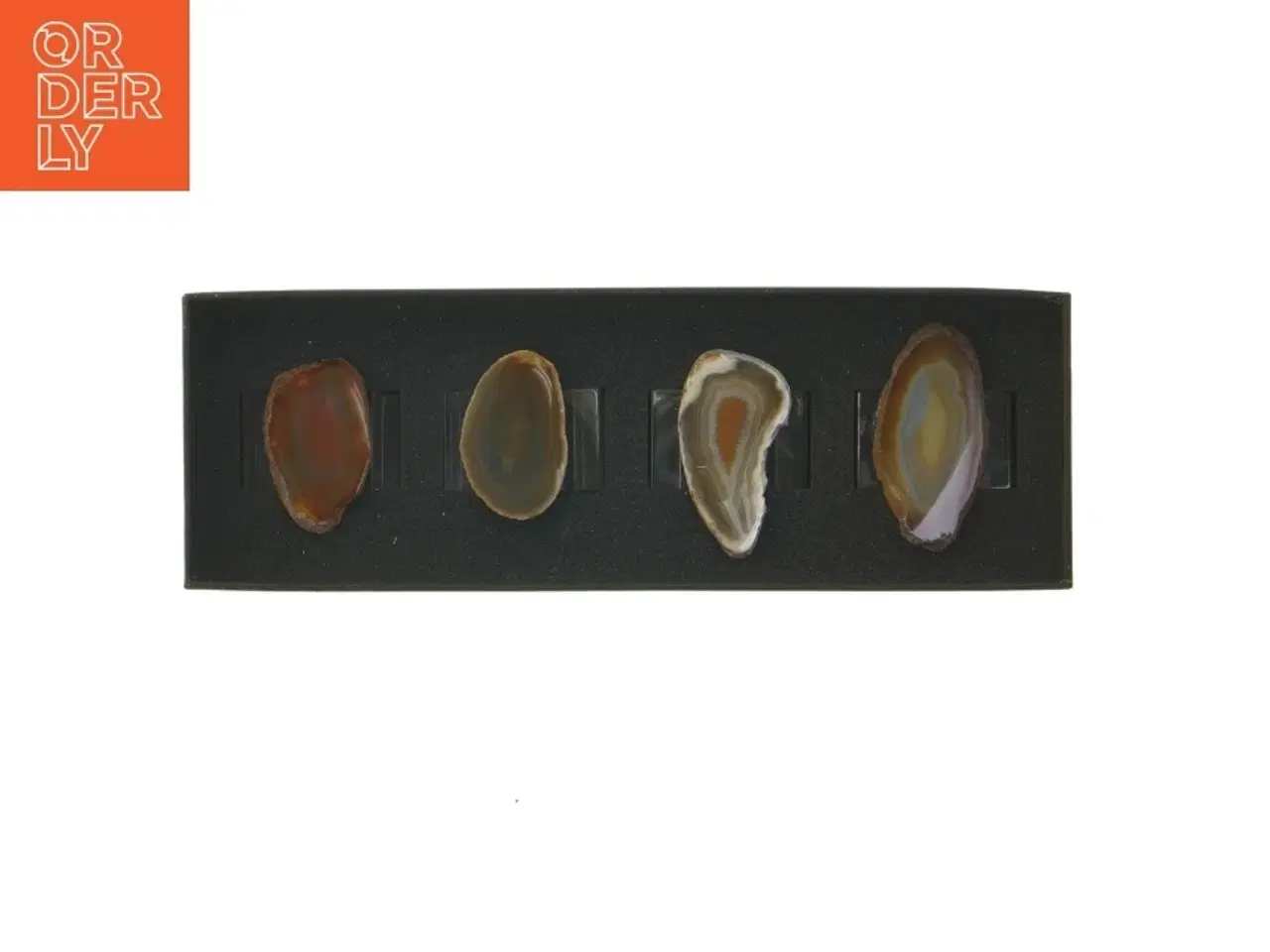 Billede 1 - Æske med flotte dekorative sten fra Sannapåjorden (str. 26x9 cm)