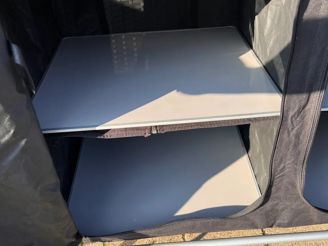 Billede 3 - Outwell camping bord med opbevaring