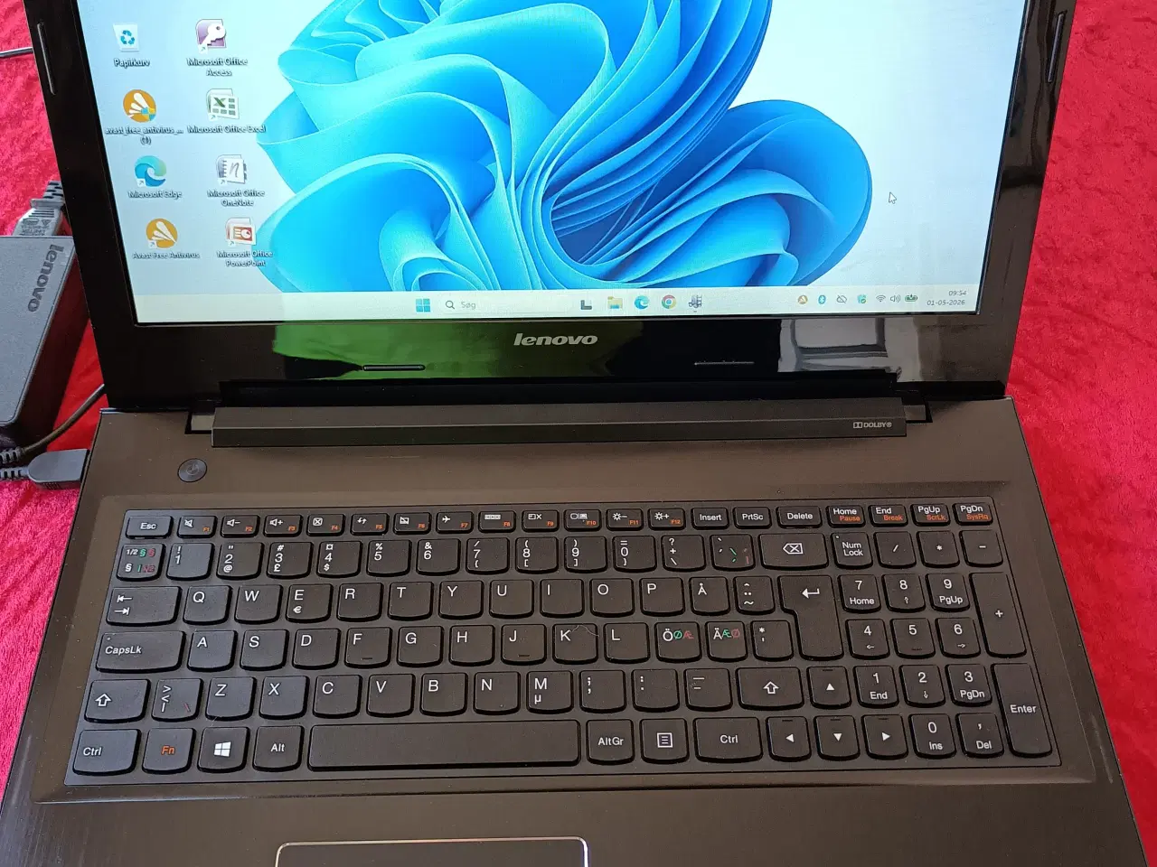 Billede 1 - Lenovo Z50-75 som ny, med windows 11dk