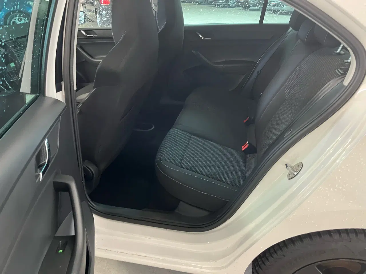 Billede 6 - Skoda Rapid 1,2 TSI Sport 105HK 5d