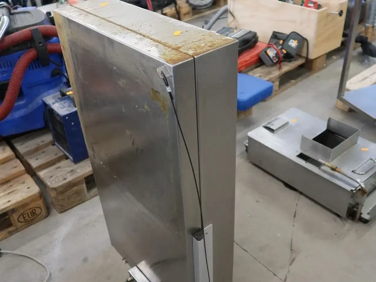 Billede 1 - Lampe til industrikøkken