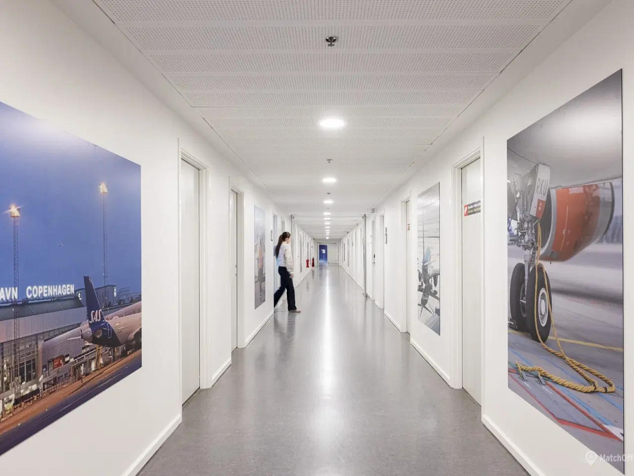 Billede 7 - Kontor i travle Terminal 3