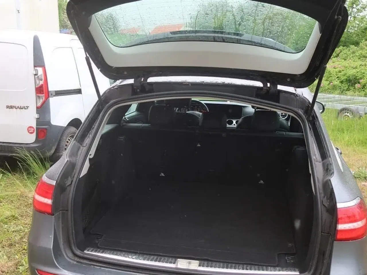 Billede 15 - Personbil MERCEDES E200d (momsfri) (uden afgift)