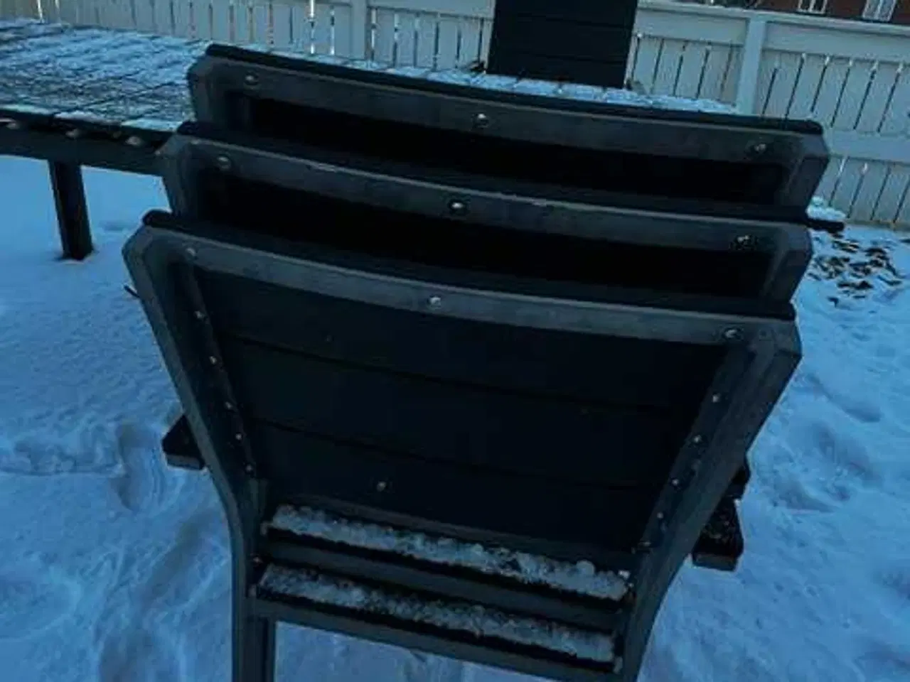 Billede 3 - Sort havebord + 6 stole 