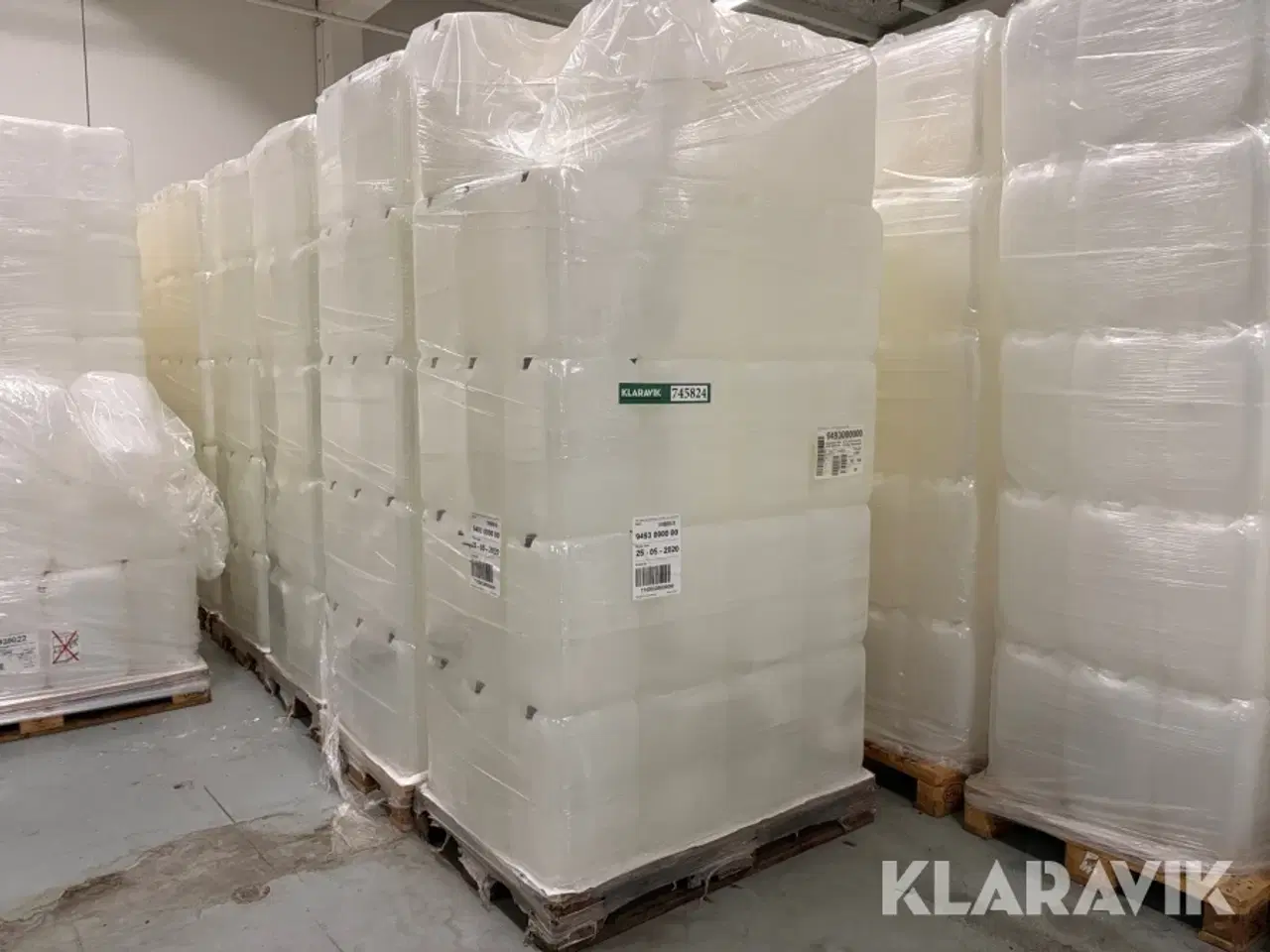 Billede 1 - Plastikflasker Kambo 9493 - 11 paller af 60 stk