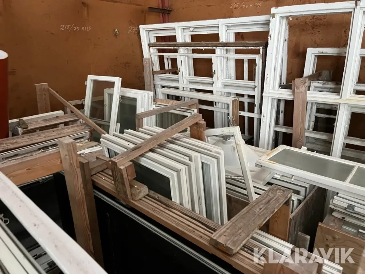 Billede 10 - Vindues parti + yderdør