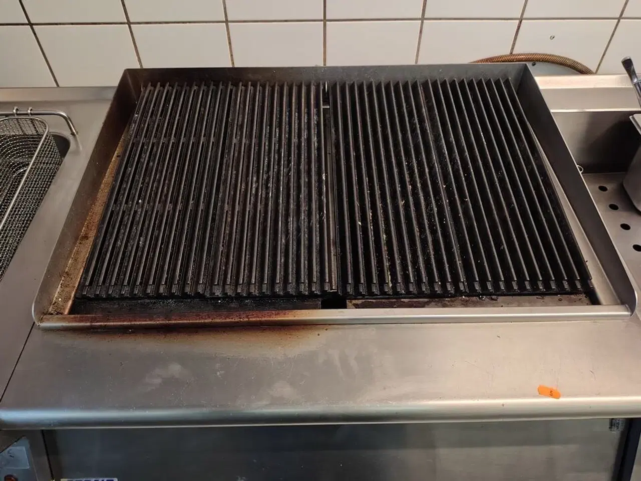 Billede 2 - Lavastens grill  COBALT