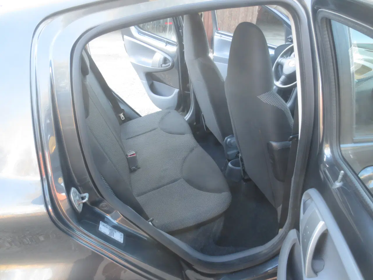 Billede 10 - Toyota Aygo  1.0 i Årg 11.  Synet i 25