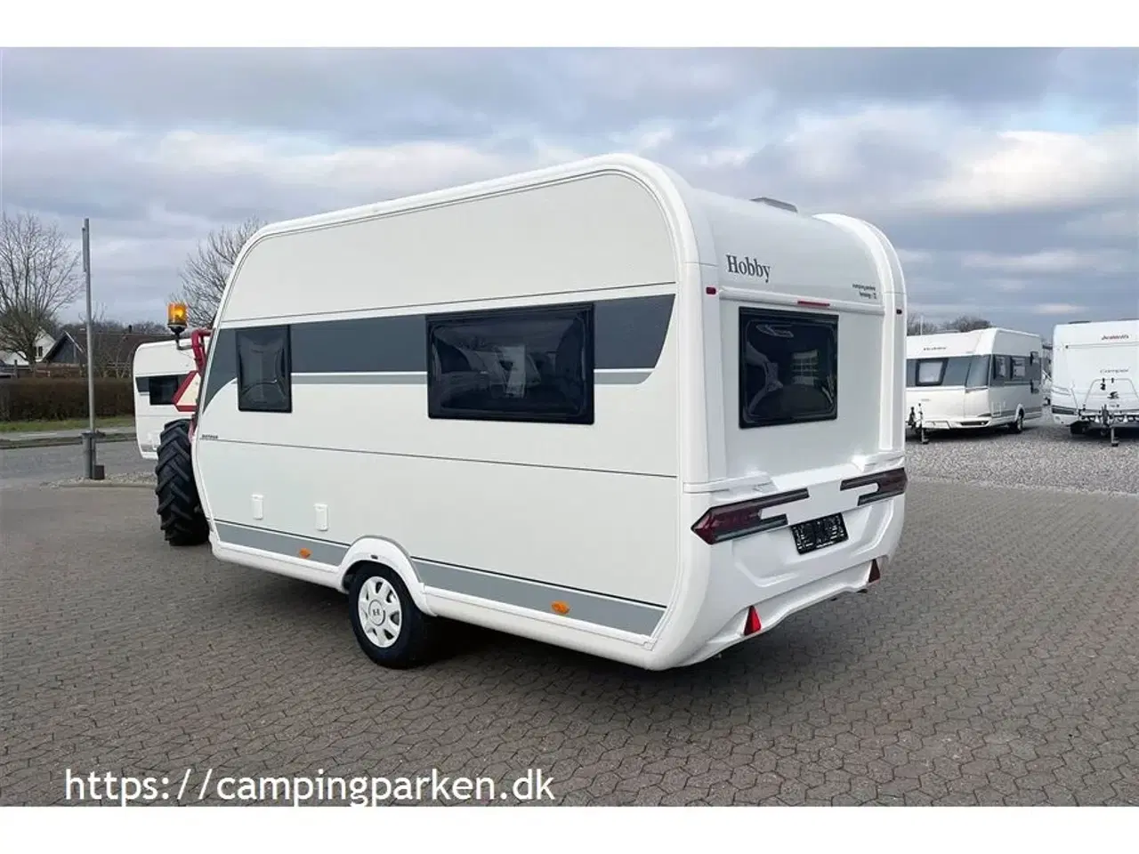 Billede 12 - 2024 - Hobby On Tour 390 SF   Smart, lille og let rejsevogn. Hobbys letteste - til elbilen eller den mindre vogn