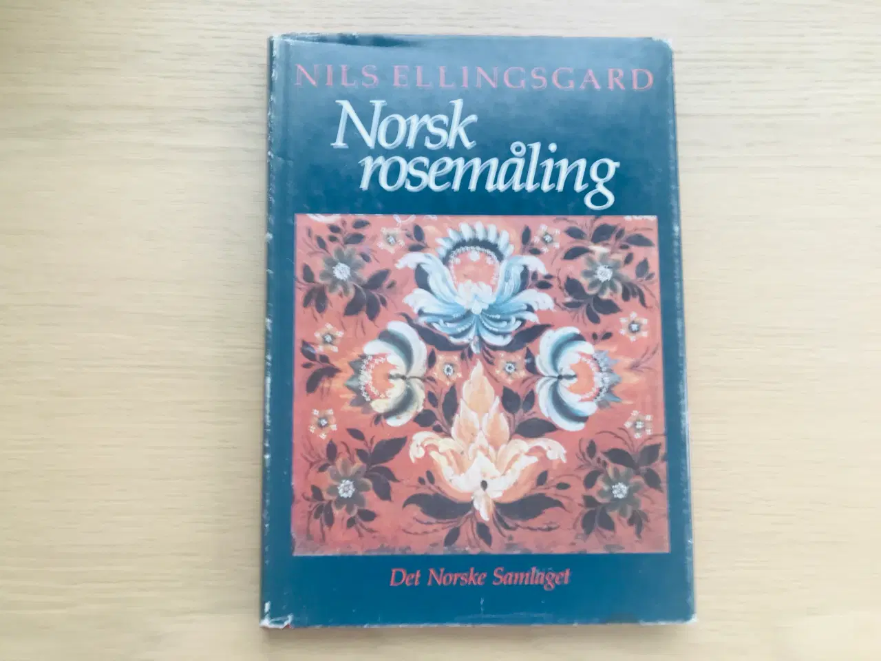 Billede 1 - Norsk rosemåling af Nils Ellingsgard