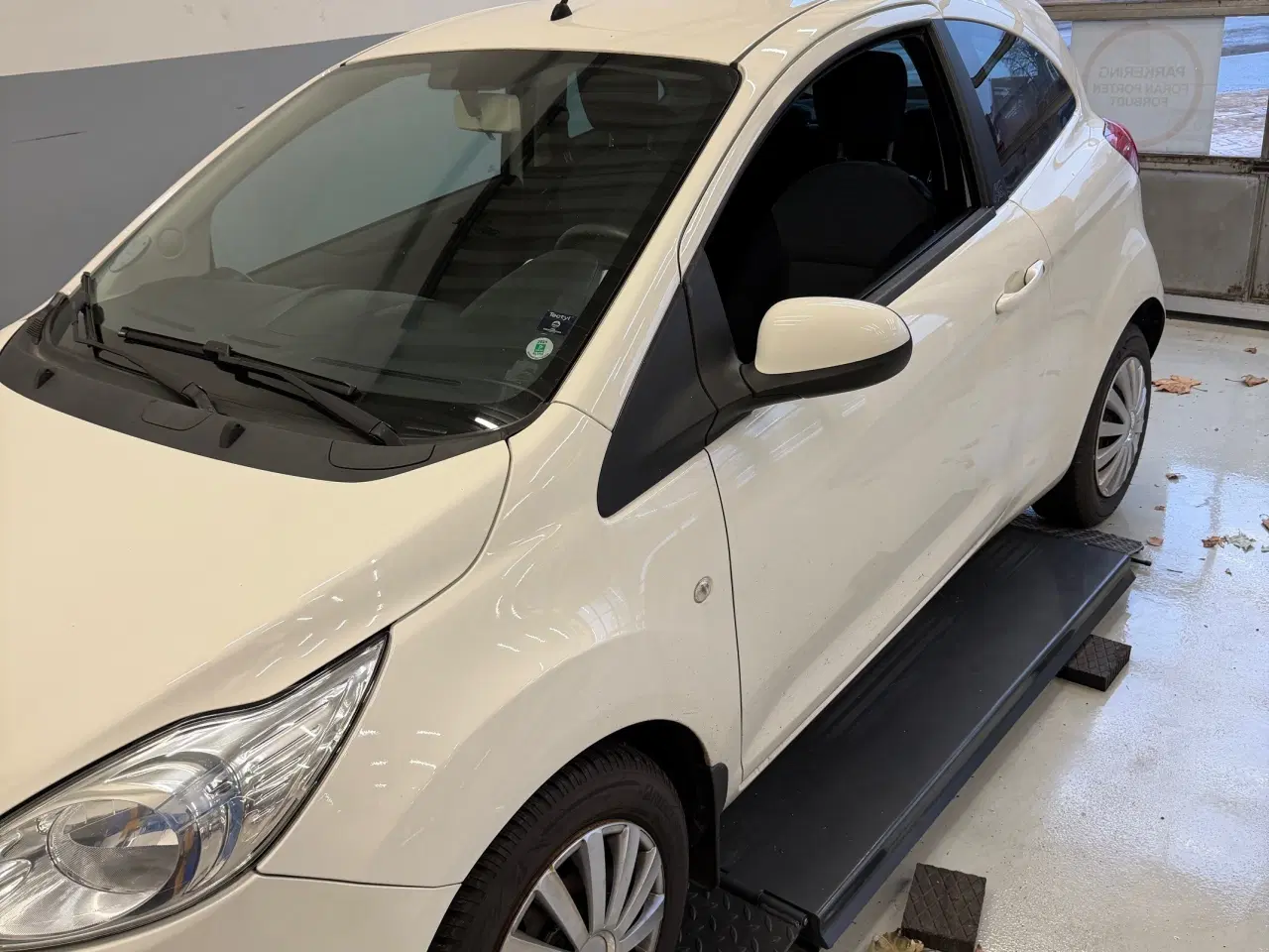 Billede 2 - Rigtigt fin og velholdt bybil.