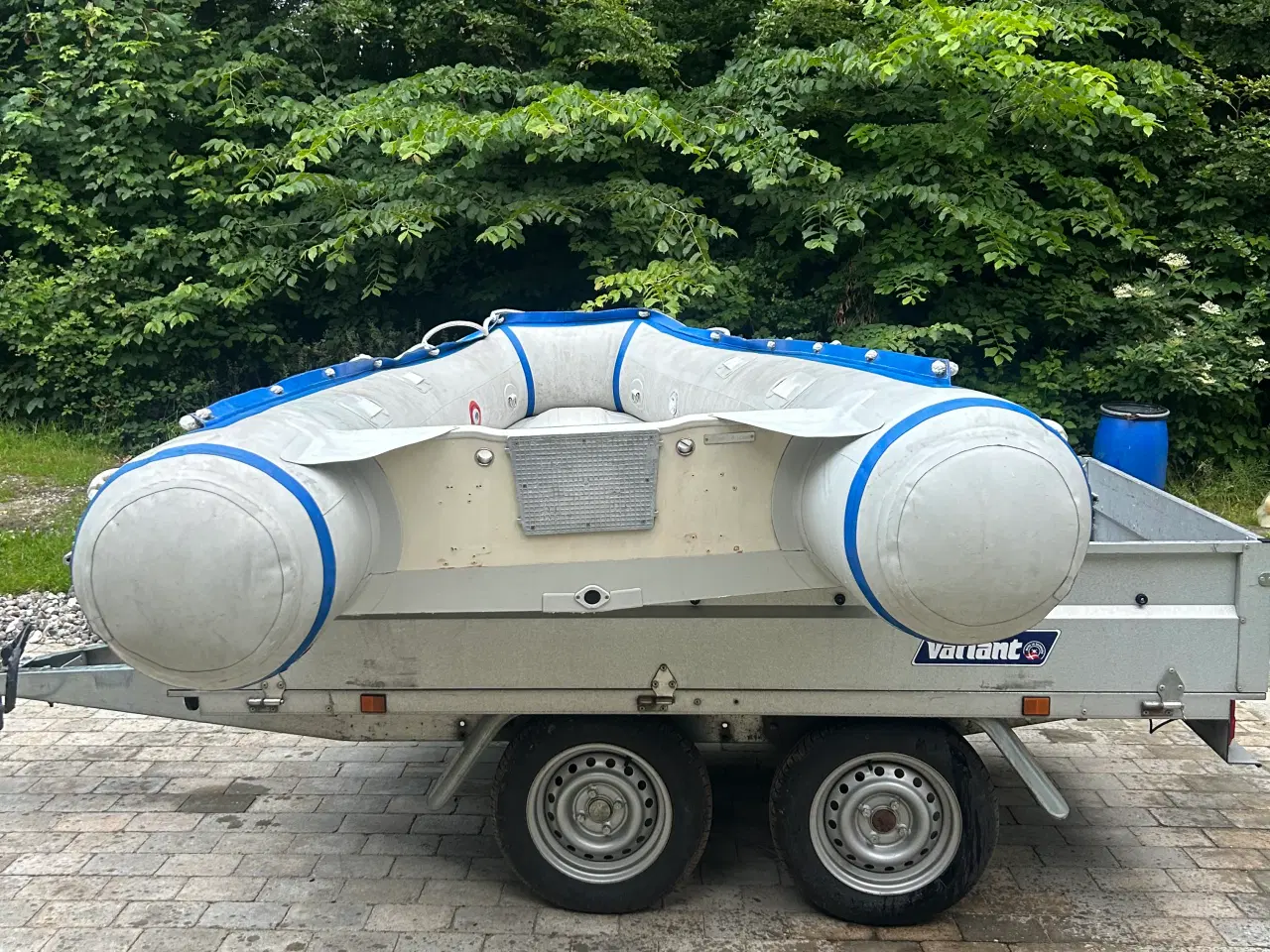Billede 8 - 10 fods gummi/rib båd med 15 hk mercury motor 