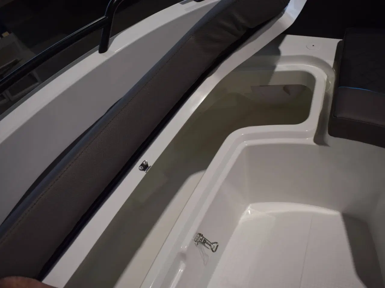 Billede 10 - Nordhval SC5 alu - 60 HK Yamaha/Udstyr