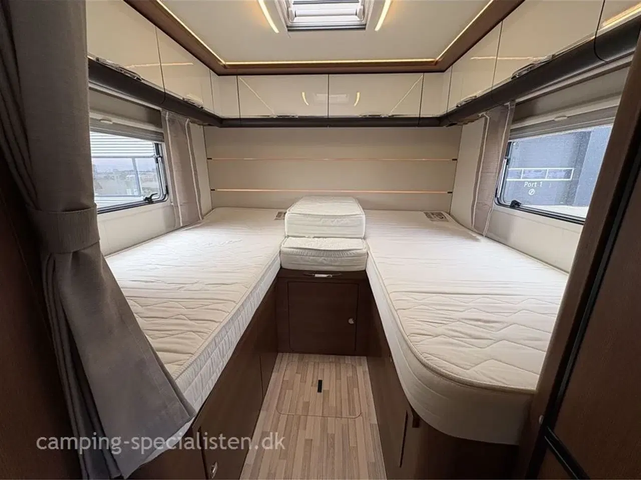 Billede 14 - 2017 - LMC Cruiser Premium   LMC Cruiser Premium T 681 G fra 2017 - rigtig fin autocamper - kan nu ses hos Camping-Specialisten.