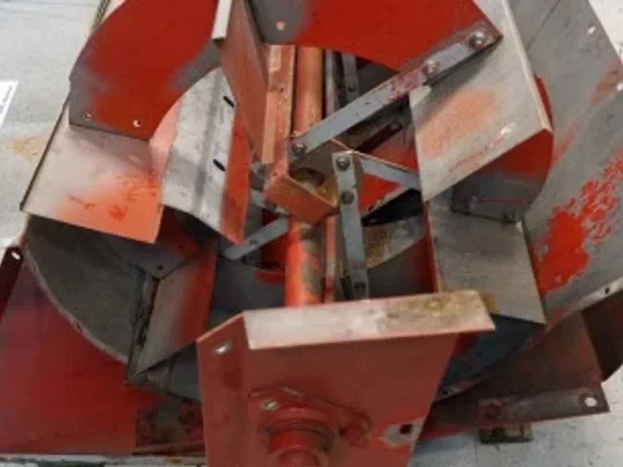 Billede 14 - Case 1680 Underblæser