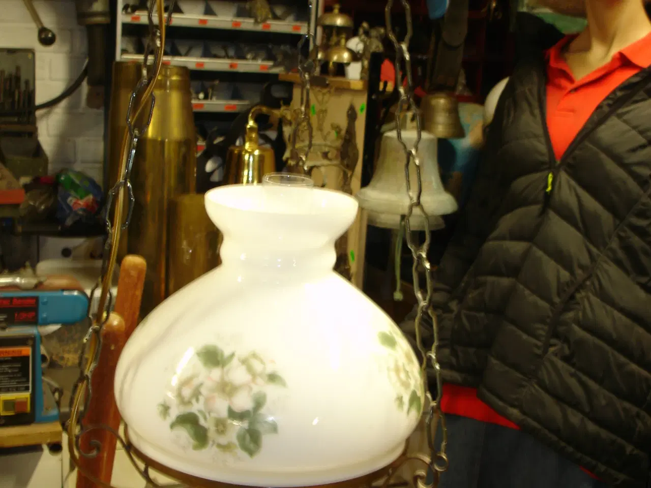 Billede 1 - Flot Loftslampe med Æbleblomst motiv ingen skår. 