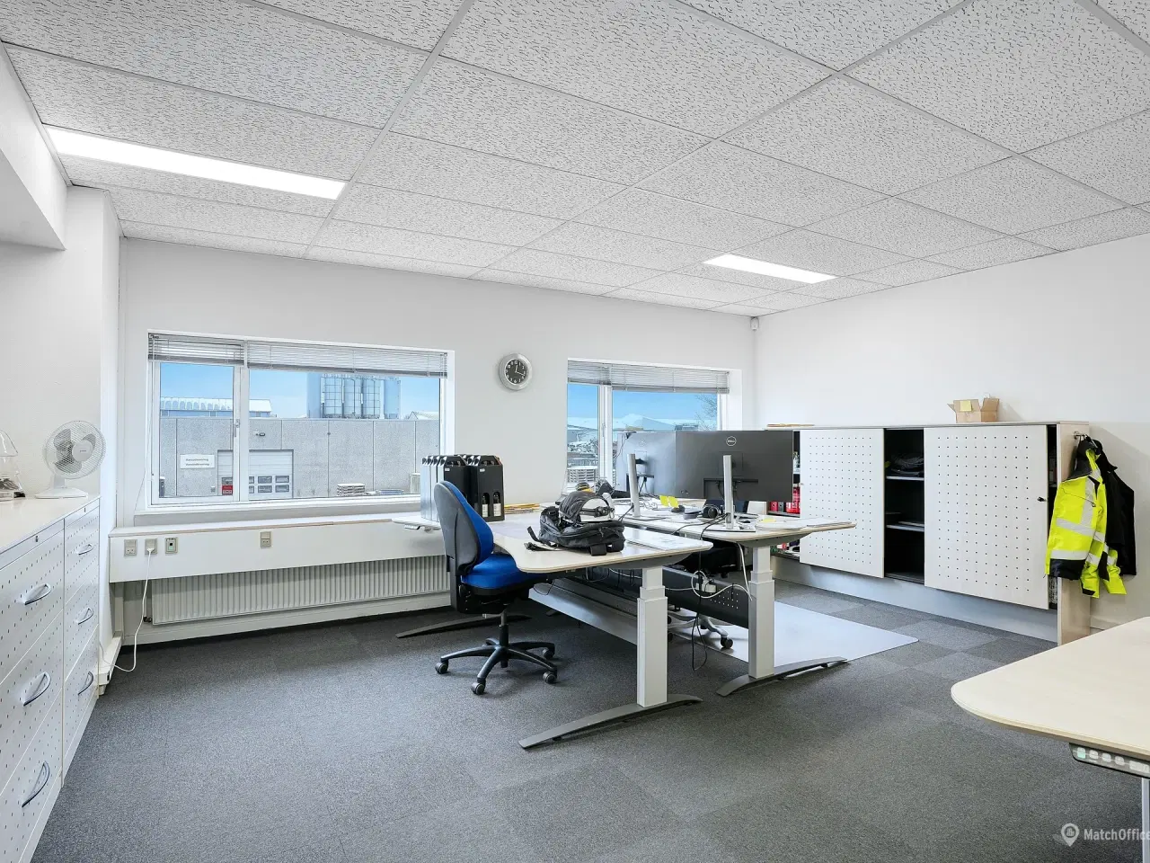 Billede 5 - Højloftet lager med administration. God beliggenhed tæt ved motorvejsafkørsel 27. Greve