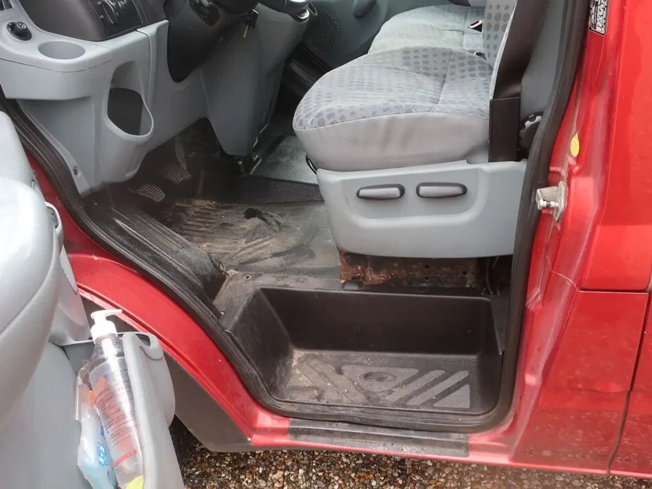 Billede 33 - Personbil FORD Transit 300s 2.2 Tdci (MOMSFRI)