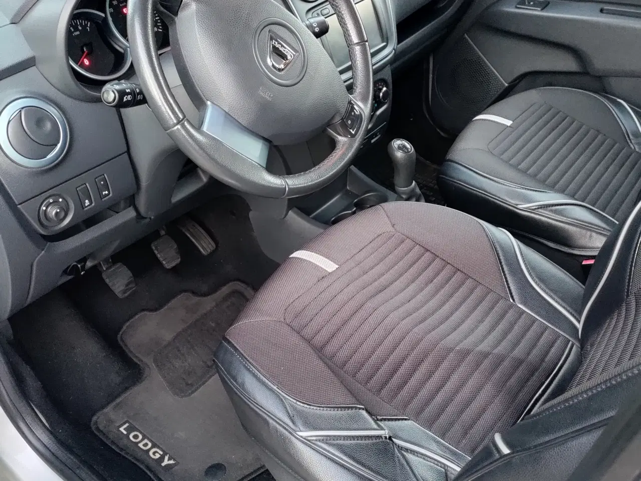 Billede 6 - Dacia Lodgy  7 Sæder 1,5 DCi Stepway Prestige Star