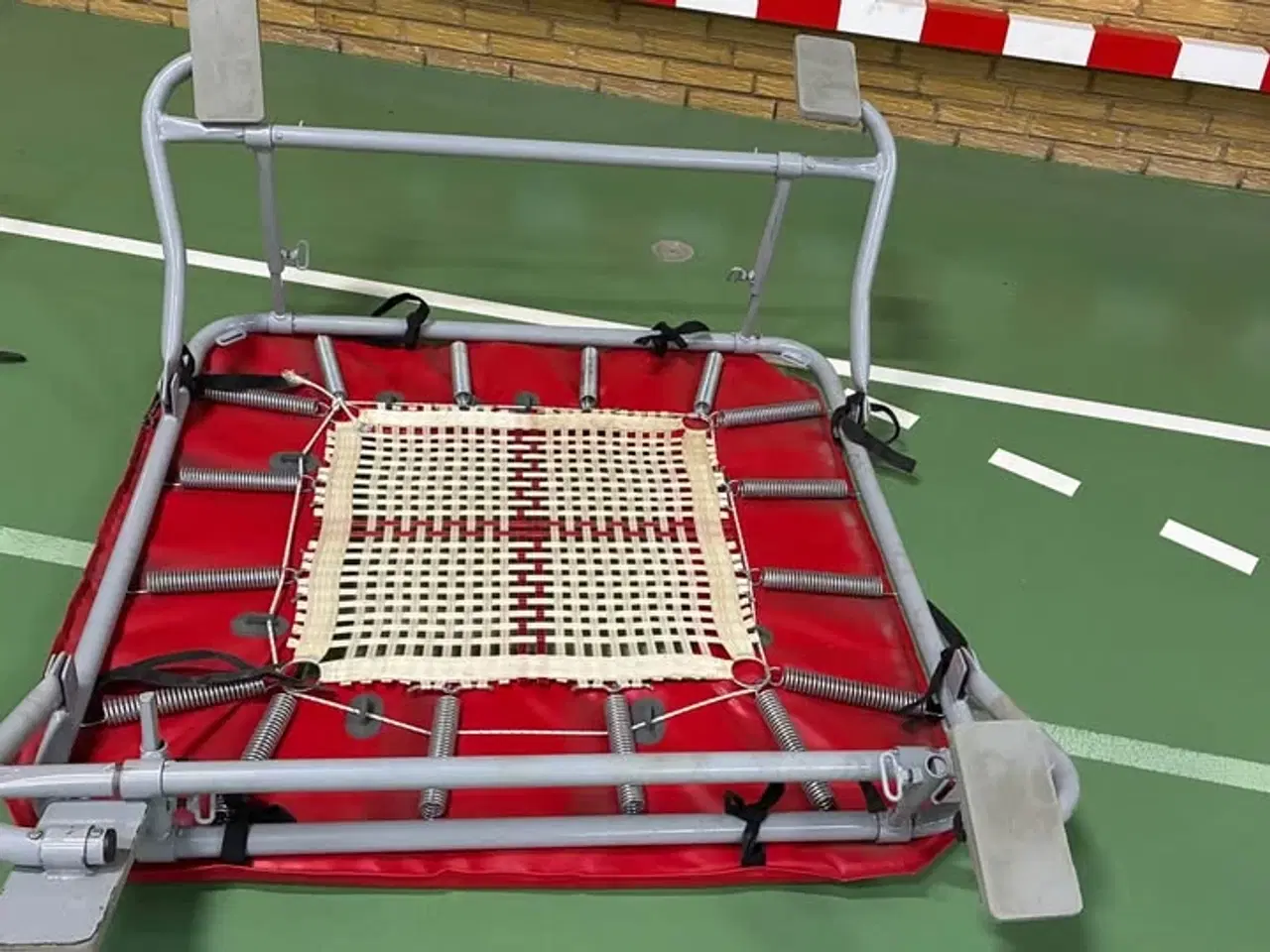 Billede 4 - Minitrampoliner til springgymnastik. 