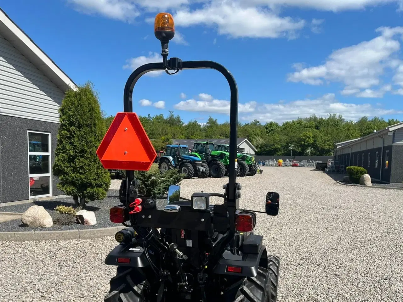 Billede 21 - Solis S26 Limited Edition i sort 6+2 Gearmaskine med Servostyring og brede traktorhjul