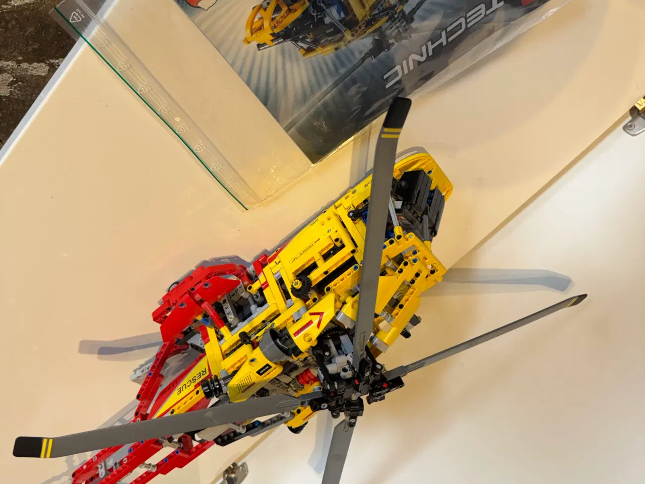 Billede 2 - Lego 9396 helikopter