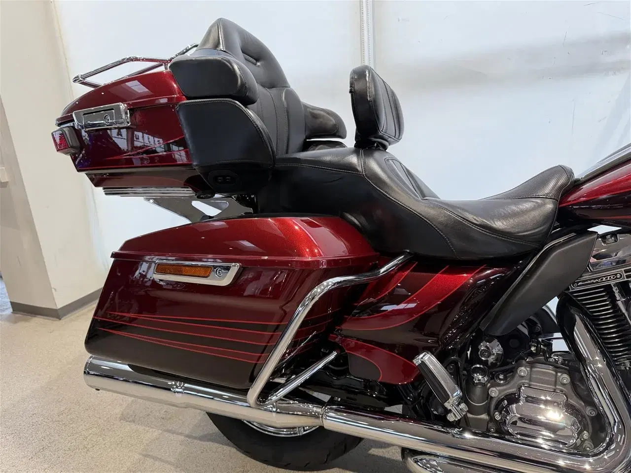 Billede 12 - Harley Davidson FLTRUSE Road Glide Ultra CVO 110"