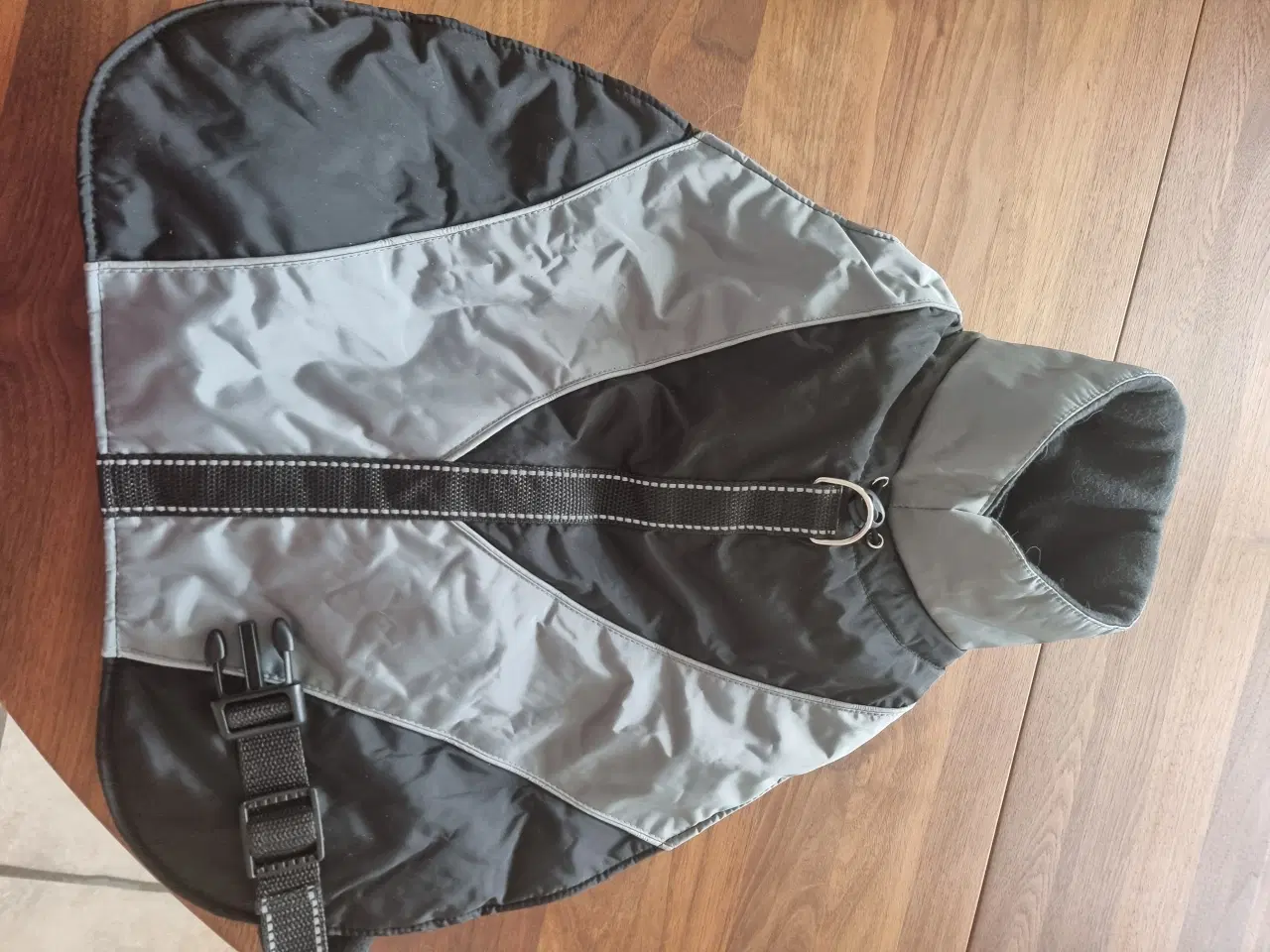 Billede 5 - Varme hundejakker + Refleks vest