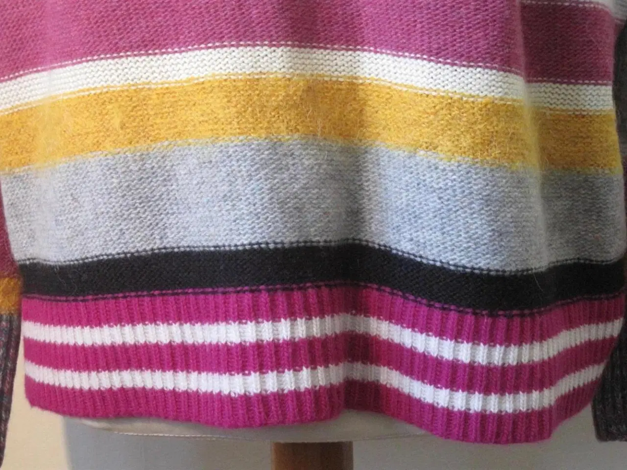 Billede 3 - Sonia Rykiel, strikbluse, str L