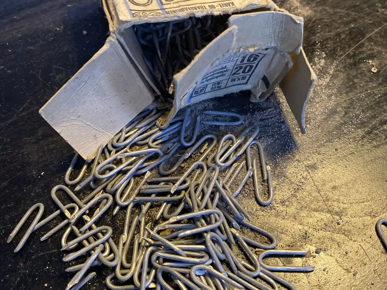 Billede 2 - NKT hegnskramper 