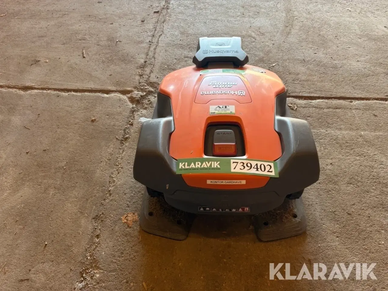 Billede 4 - Robot plæneklipper Husqvarna 520 med ladestation