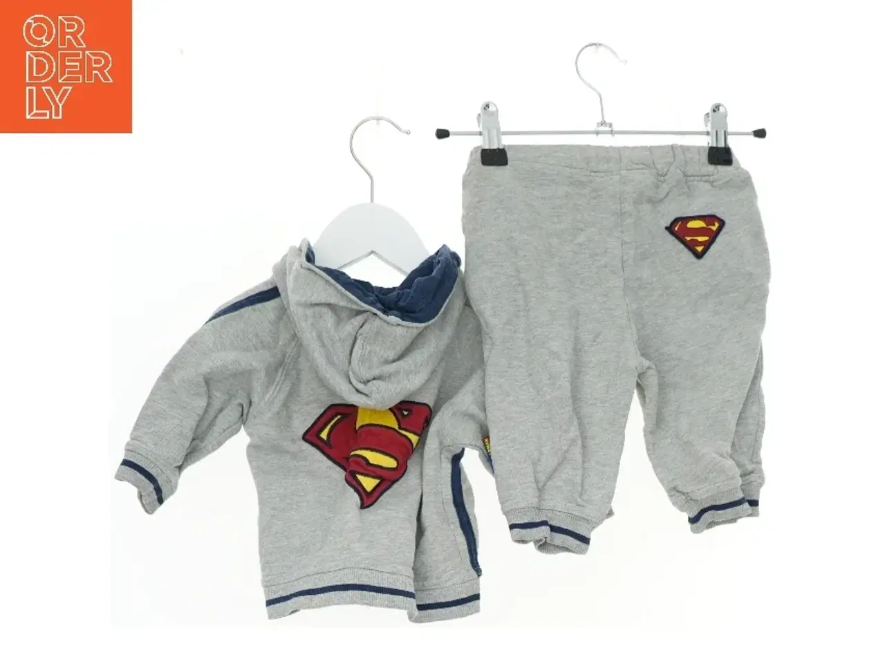 Billede 2 - Superman Heldragt fra H&M (str. 68)