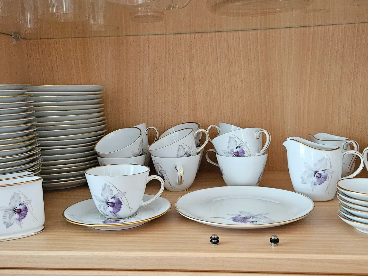 Billede 4 - Dronningholm porcelæn spise og kaffestel