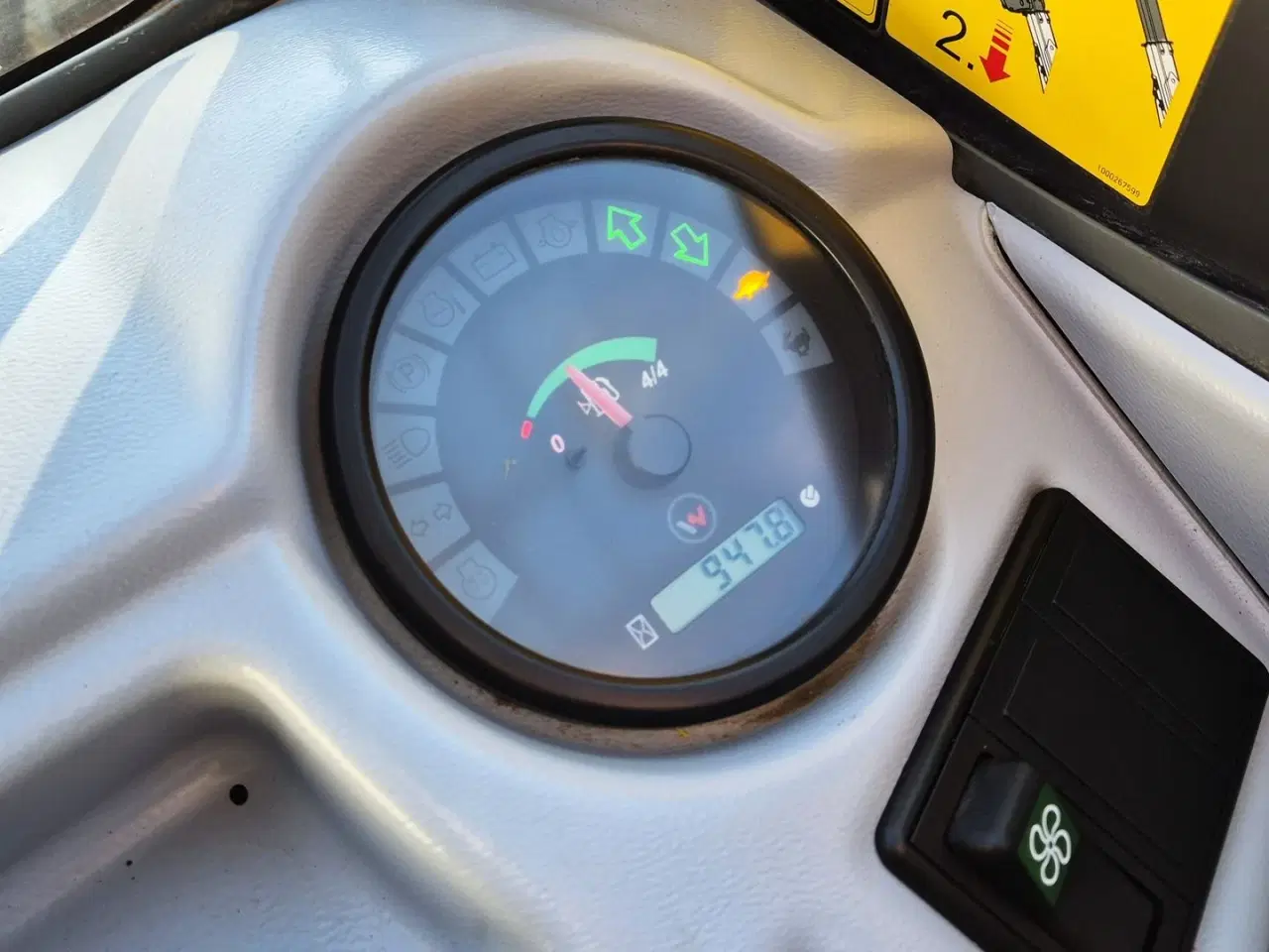 Billede 18 - Weidemann T4108 / teleskop / lave timer / kan køres på trailer