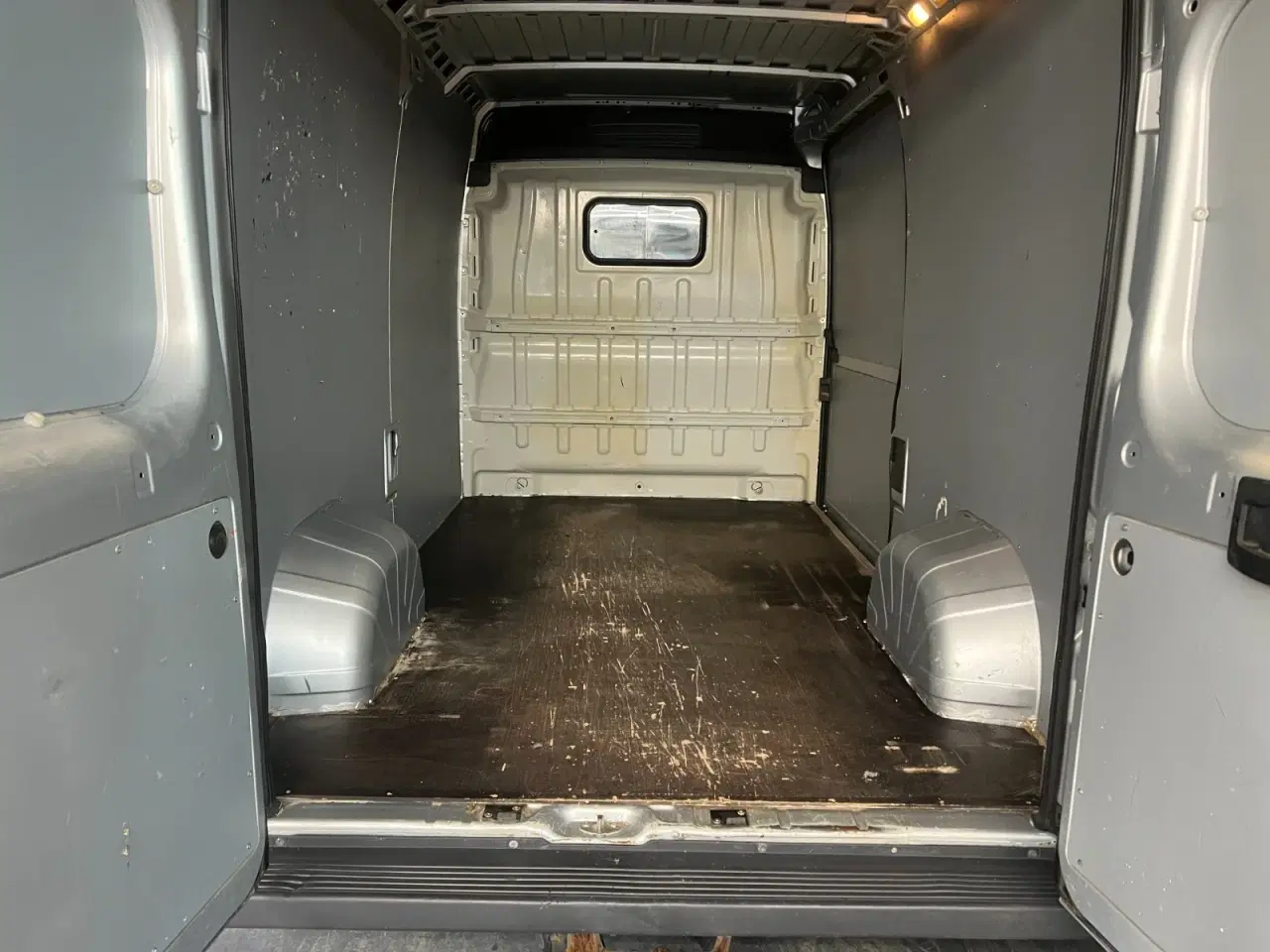 Billede 16 - Peugeot Boxer 335 2,0 BlueHDi 130 L2H2