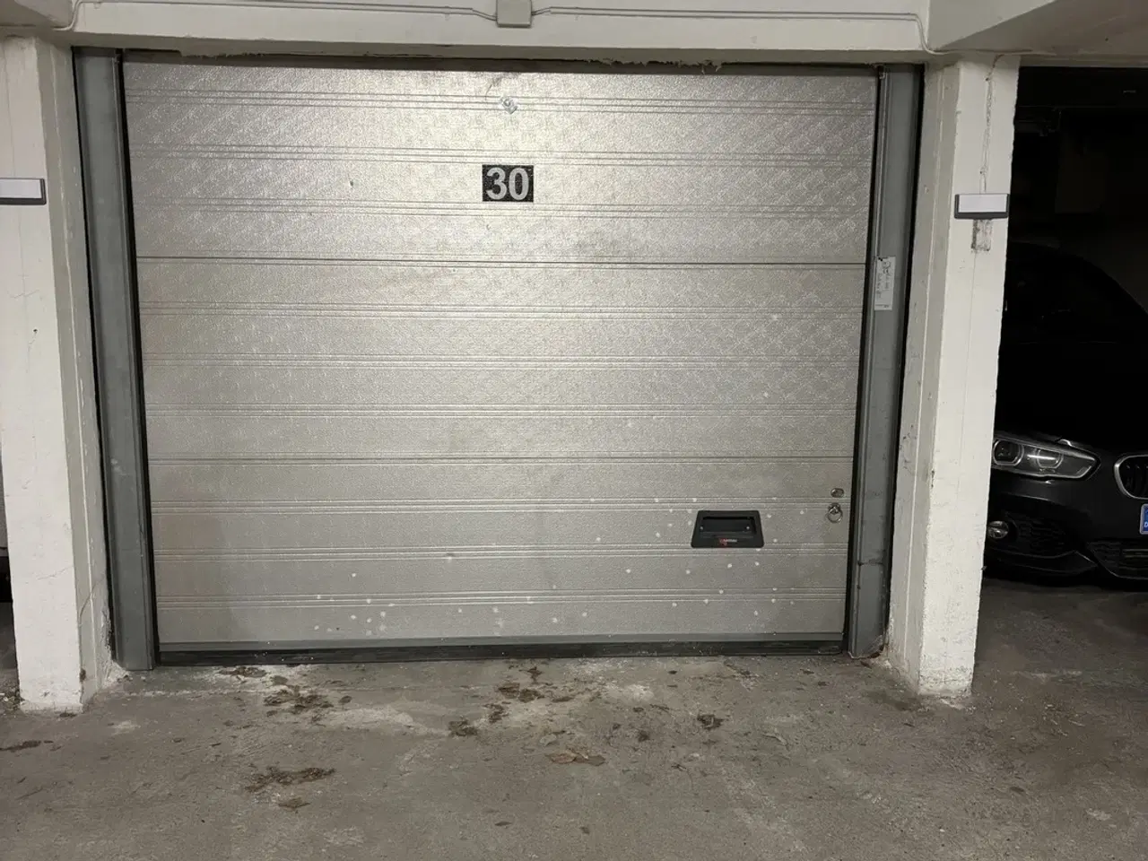 Billede 5 - Parkeringsplads til leje i centrum nær Kgs Nytorv.