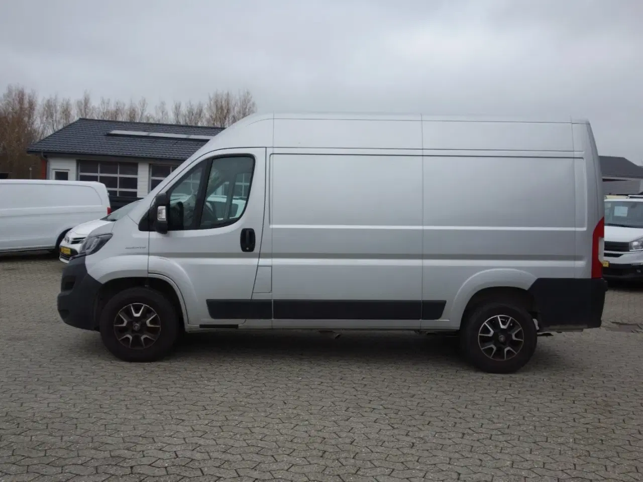 Billede 3 - Fiat Ducato 30 2,3 MJT 140 Kassevogn L2H2 Pro
