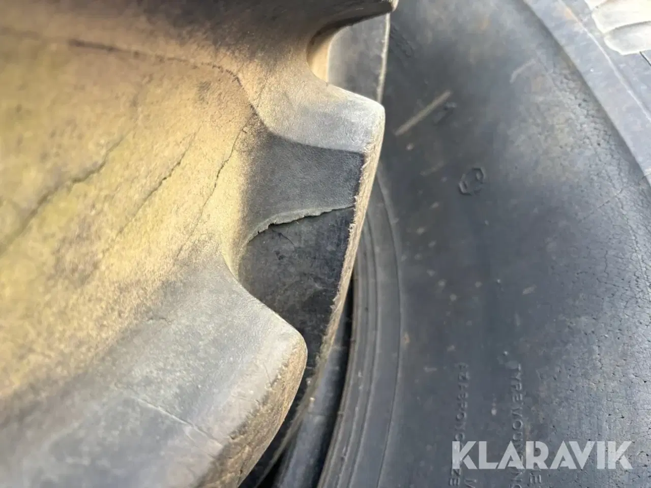 Billede 12 - Dæk og hjul 14.9 R24 og 18.4 R38 2 styk