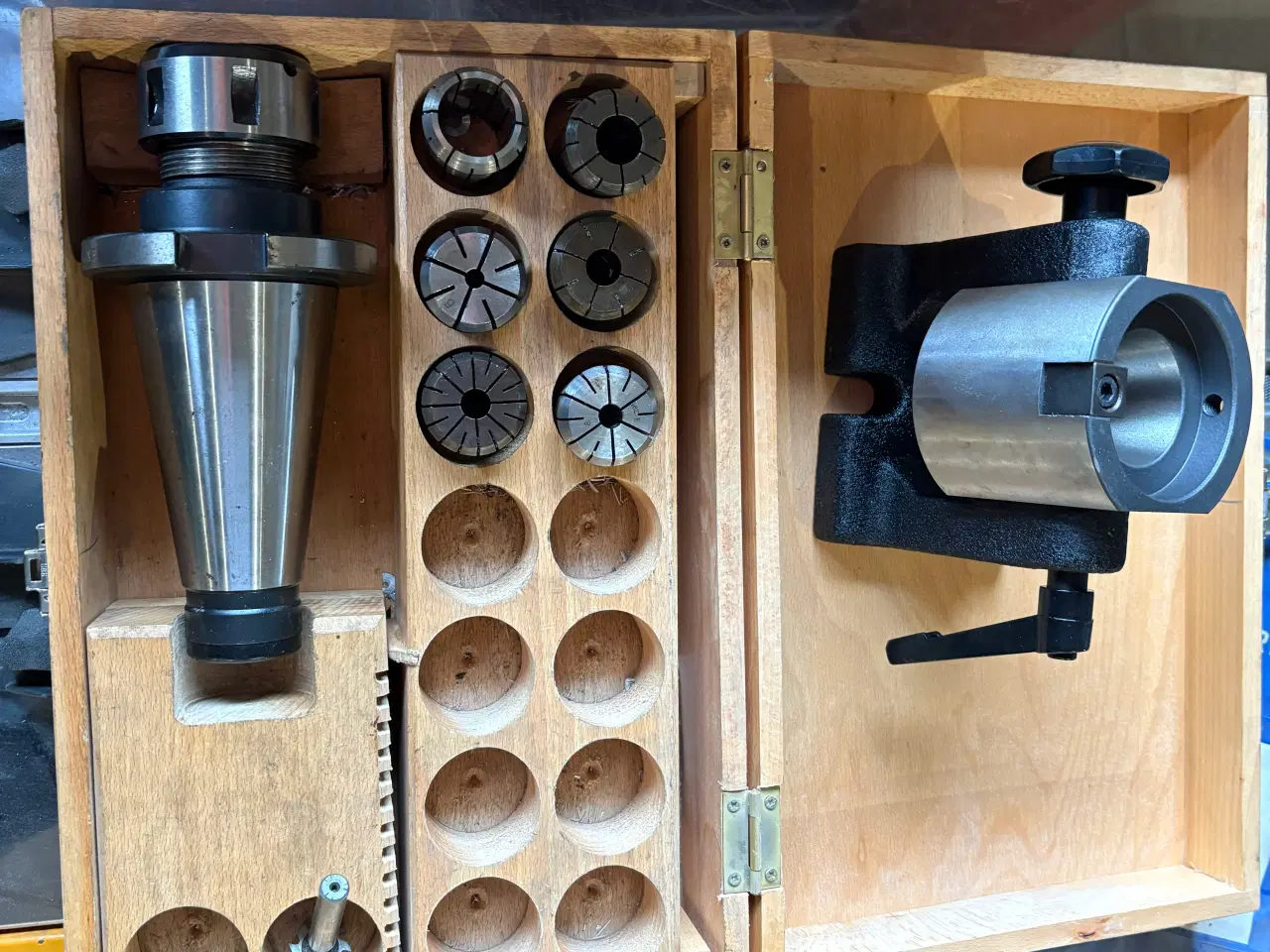 Billede 5 - Diverse værktøjer til fræser