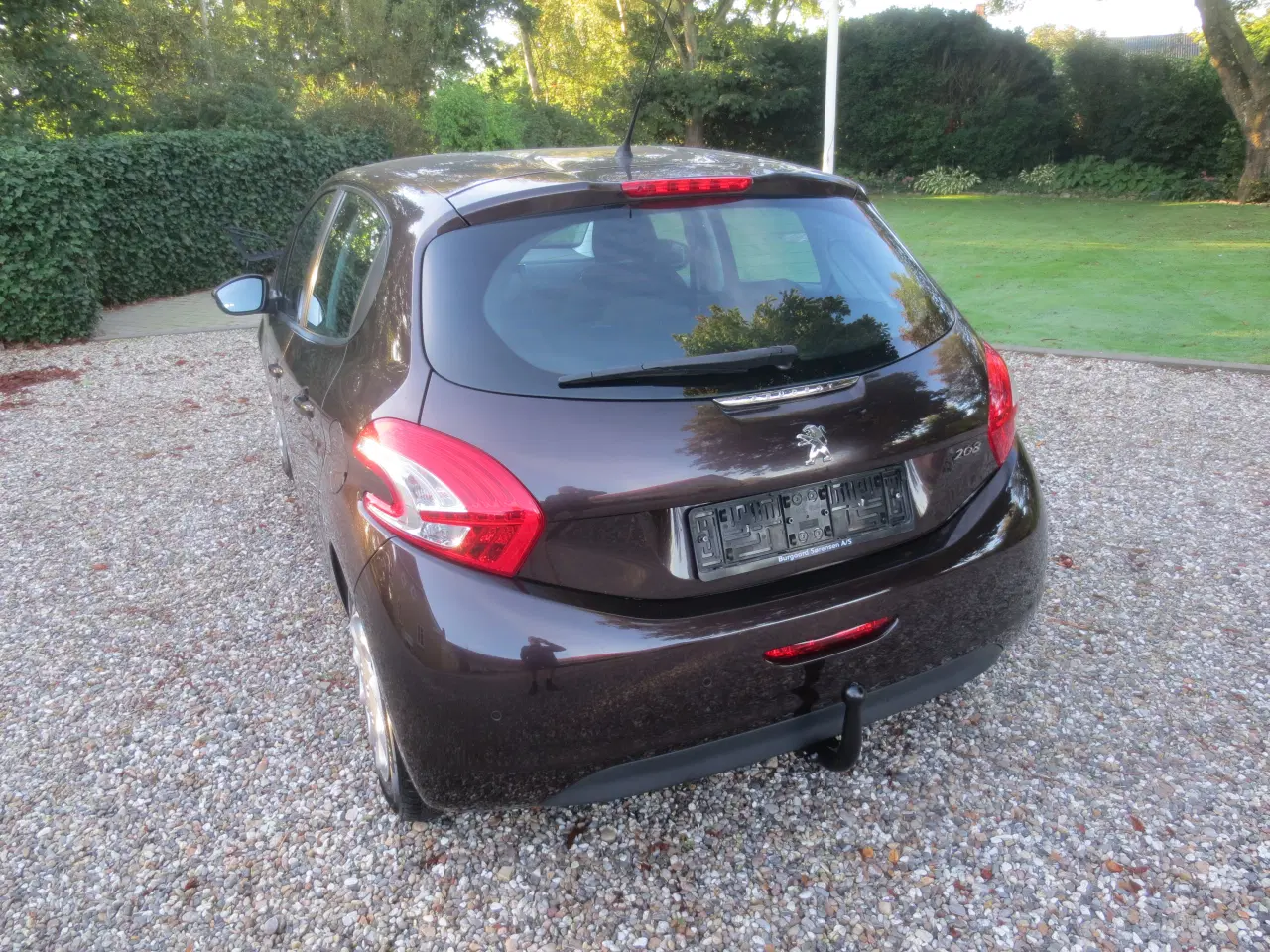 Billede 8 - Peugeot 208 1.4 i 95 Hk. År 2012. 