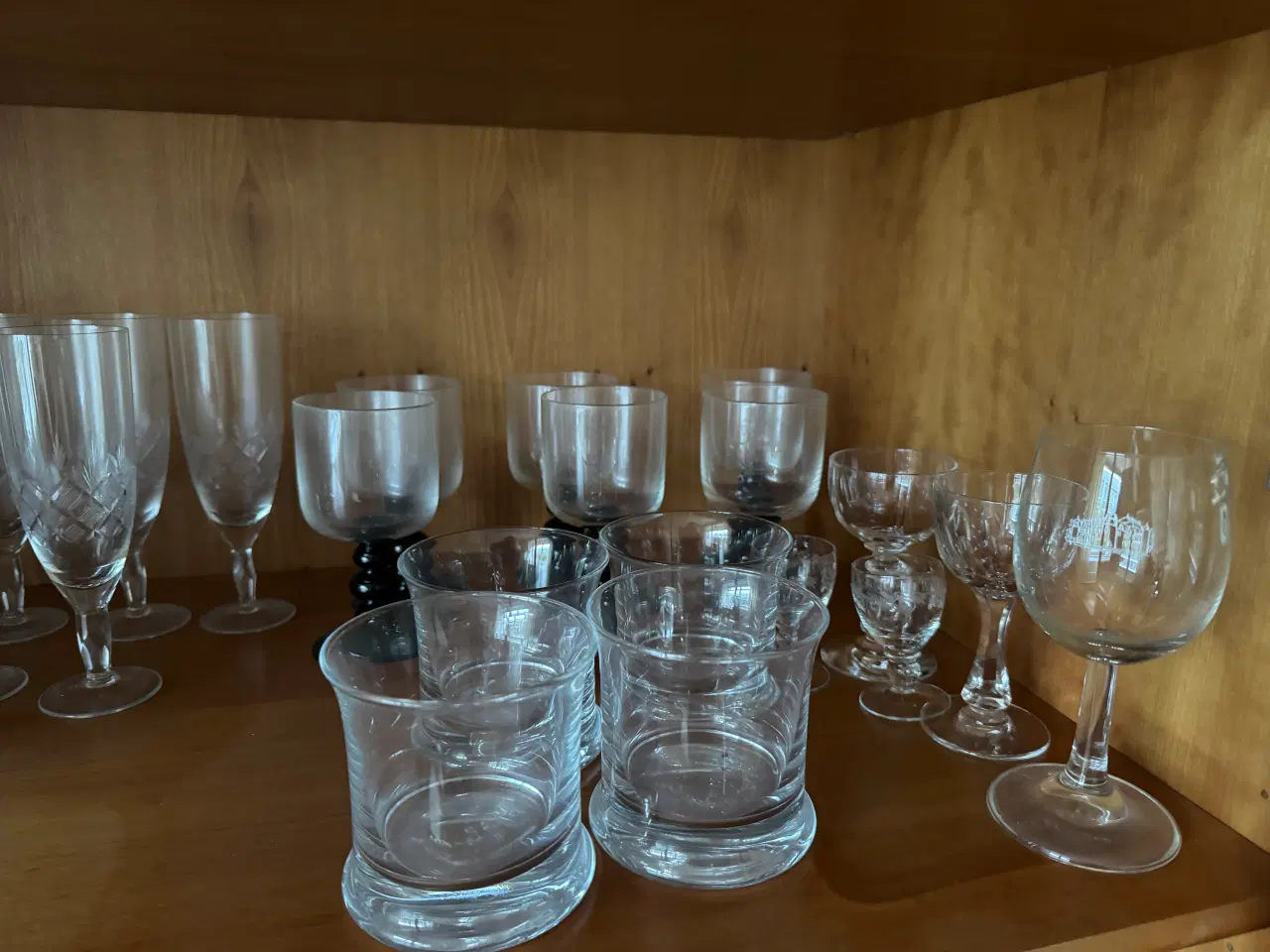 Billede 3 - Forskellige antikke glas